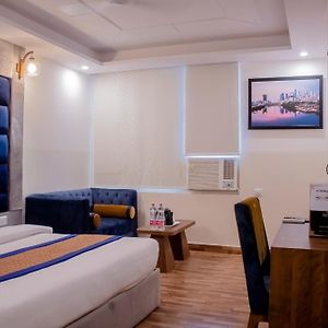 Executive King Suite